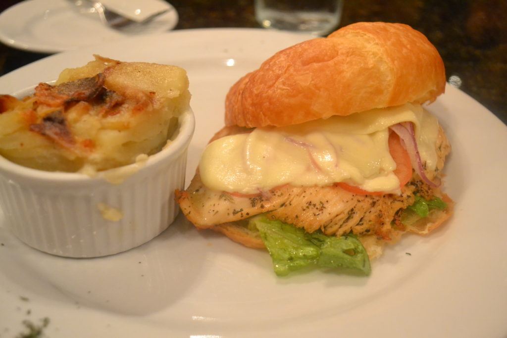 Paris Bistro: Could Life Taste Any Better?