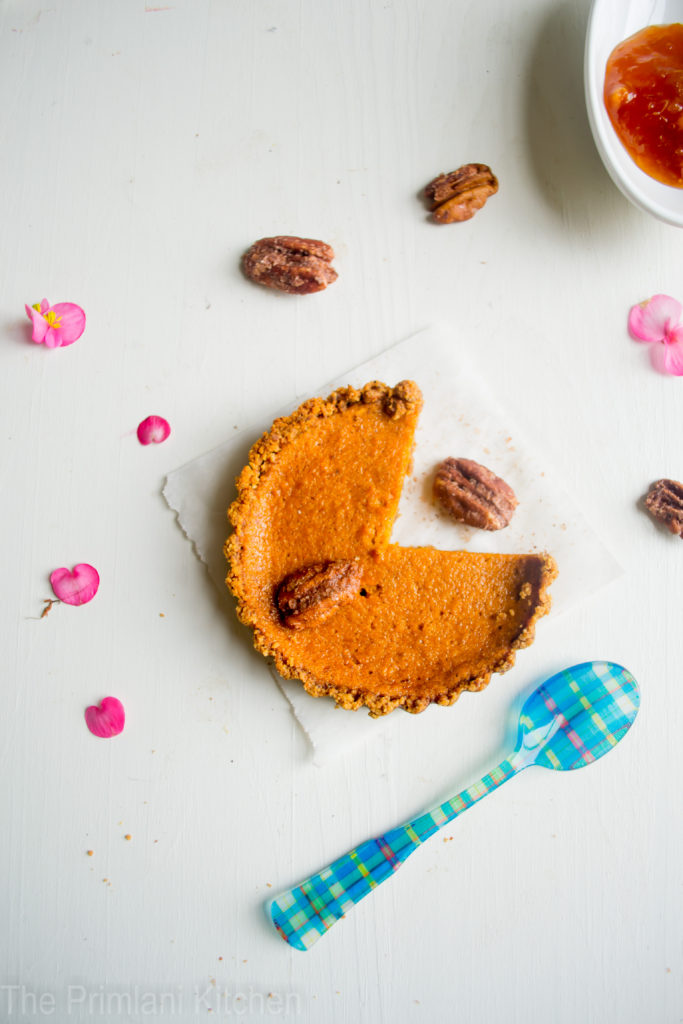 From My Holiday Table to Yours: #SpicyChat Candied Pecan Pumpkin Pie!